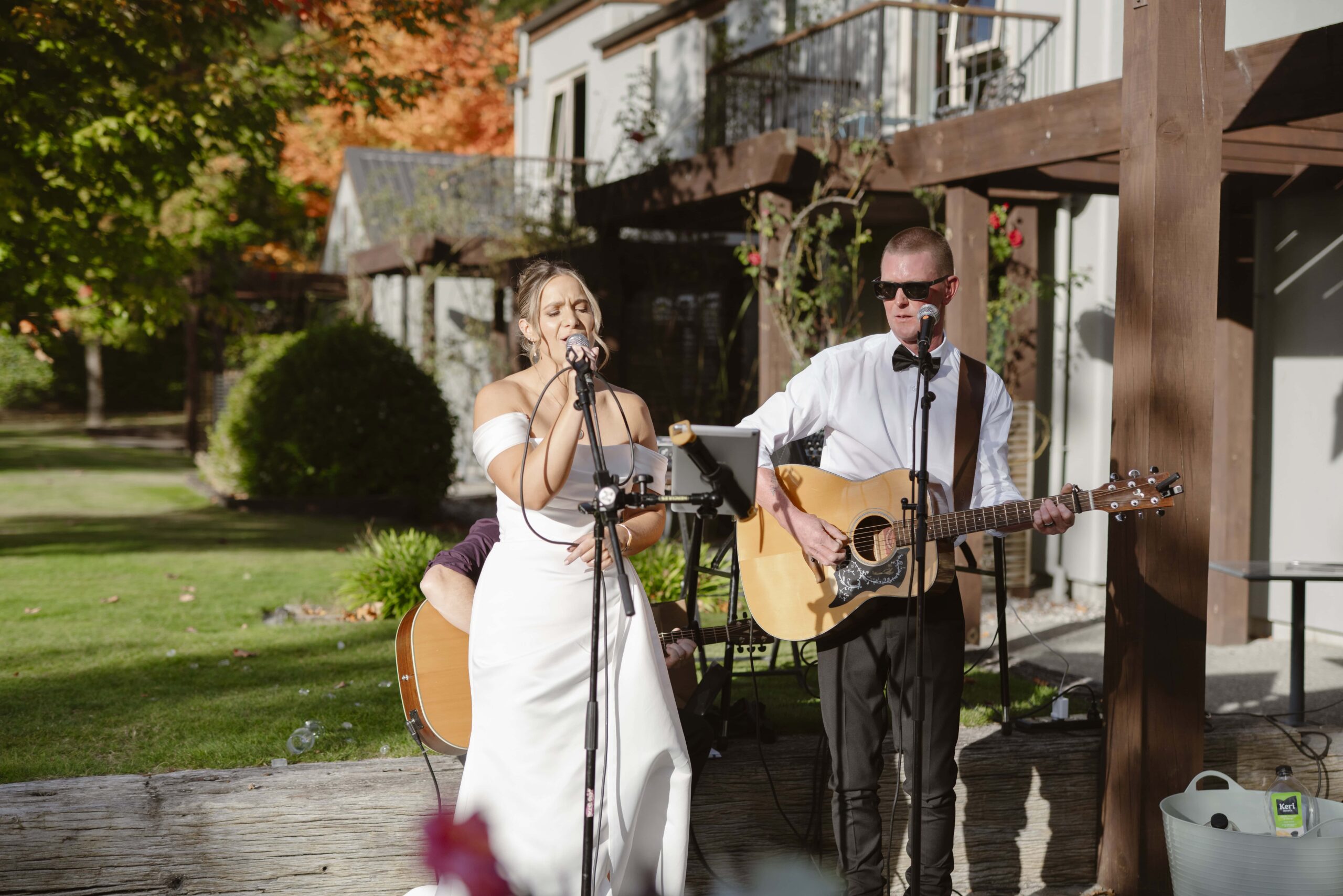 band at a wedding singing